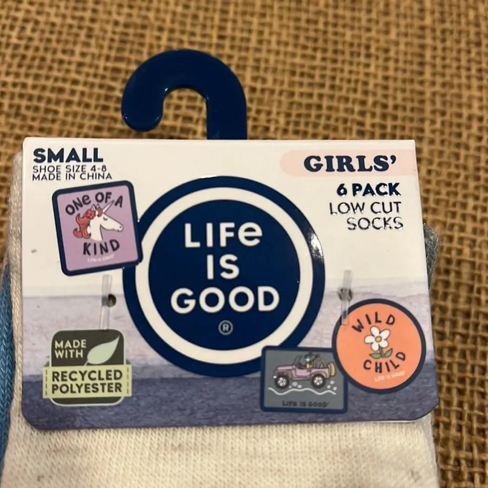 NWT Life is Good girls socks